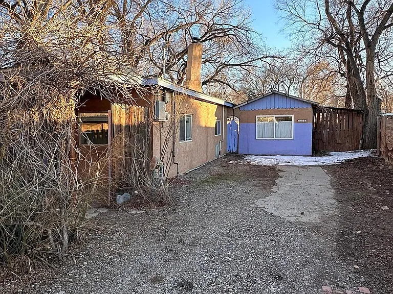 2202 Rosendo Garcia Rd SW — Photo 1