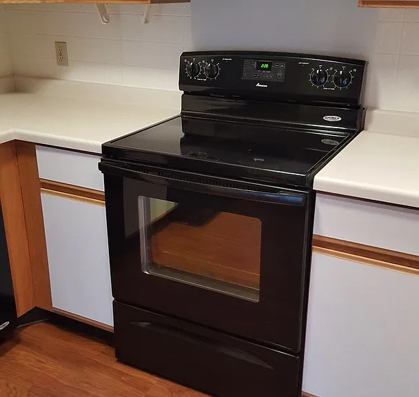 Pinedale Apartments and Red Cedar Townhomes — Photo 11