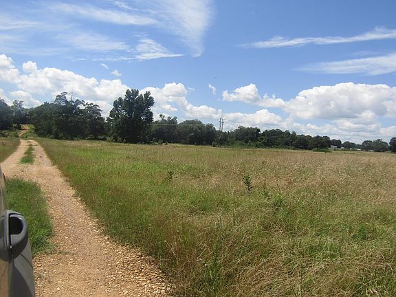 3rd image of N 4300th Rd