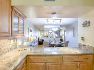 1 Elm St APT 102, San Carlos, CA 94070