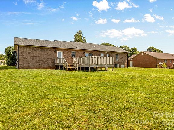 2nd image of 189 Doe Trail Ln #73