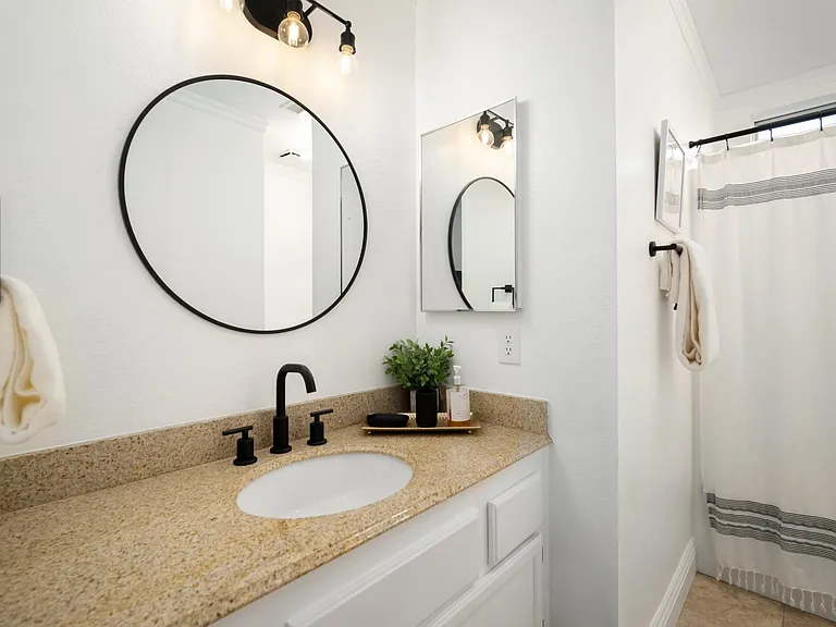 78615 Sanita Dr — Photo 18