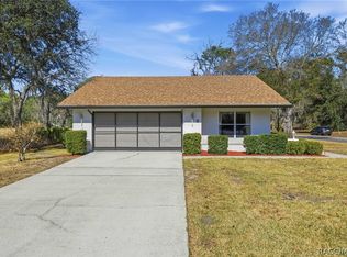 2 Fairwoods Ct, Homosassa, FL 34446