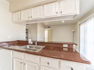6202 Skyline Dr APT 44, Houston, TX 77057
