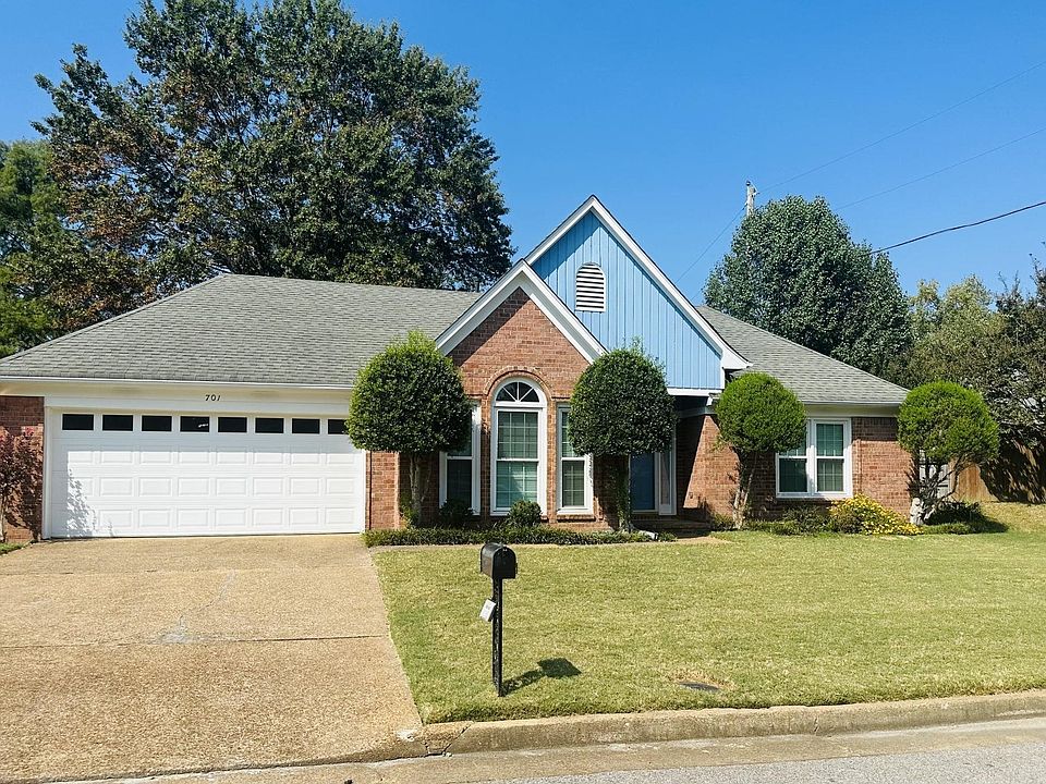 1st image of 701 Sunshine Dr