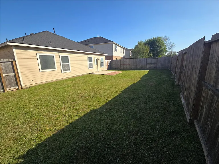 6702 Castle Terrace Ct — Photo 8