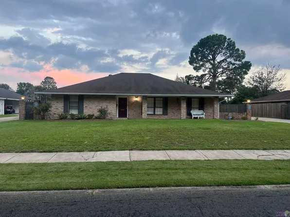 12266 Fairhaven Dr, Baton Rouge, LA 70815