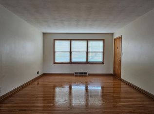 3855 Dewey Ave #2, Omaha, NE 68105