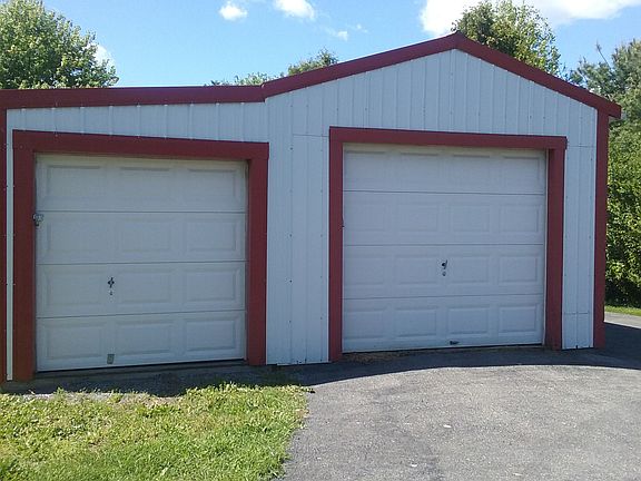 detached garage