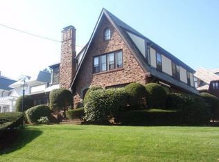 3 Ivanhoe St, Newton, MA 02458