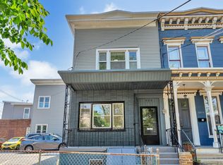 322 Webster Ave #1, Jersey City, NJ 07307