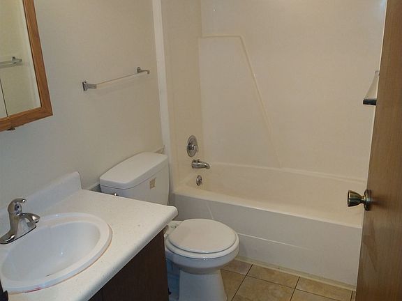 b35bfc31-7818-43aa-8b93-9bf065873e8f (1)