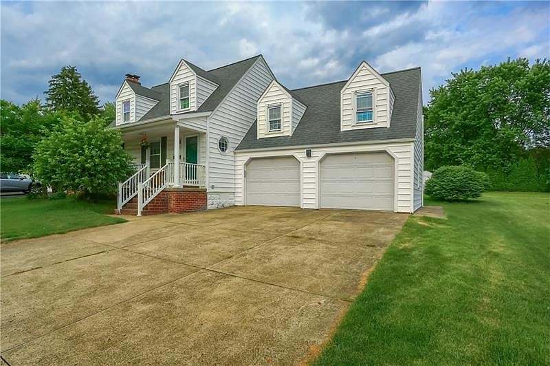 580 Lyle Dr, Hermitage, PA 16148 Zillow