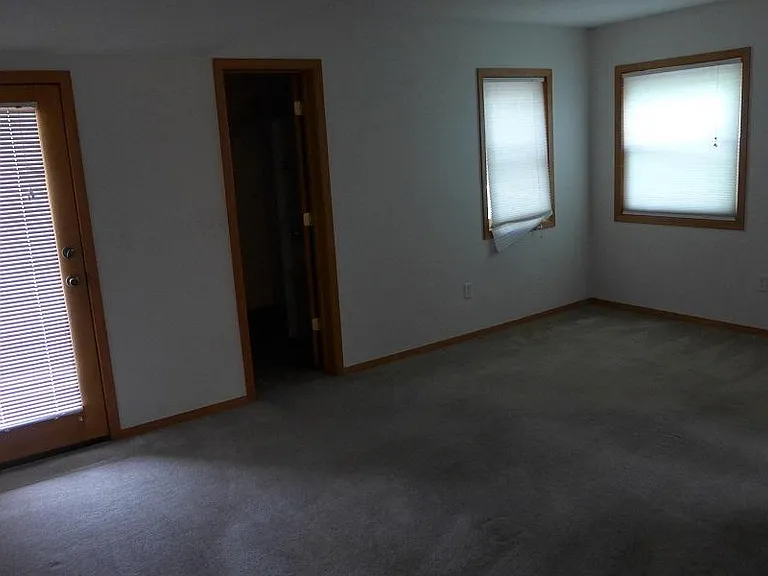2802 Sundown Ln #J101 — Photo 8