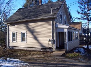 429 Hapgood St, Athol, MA 01331