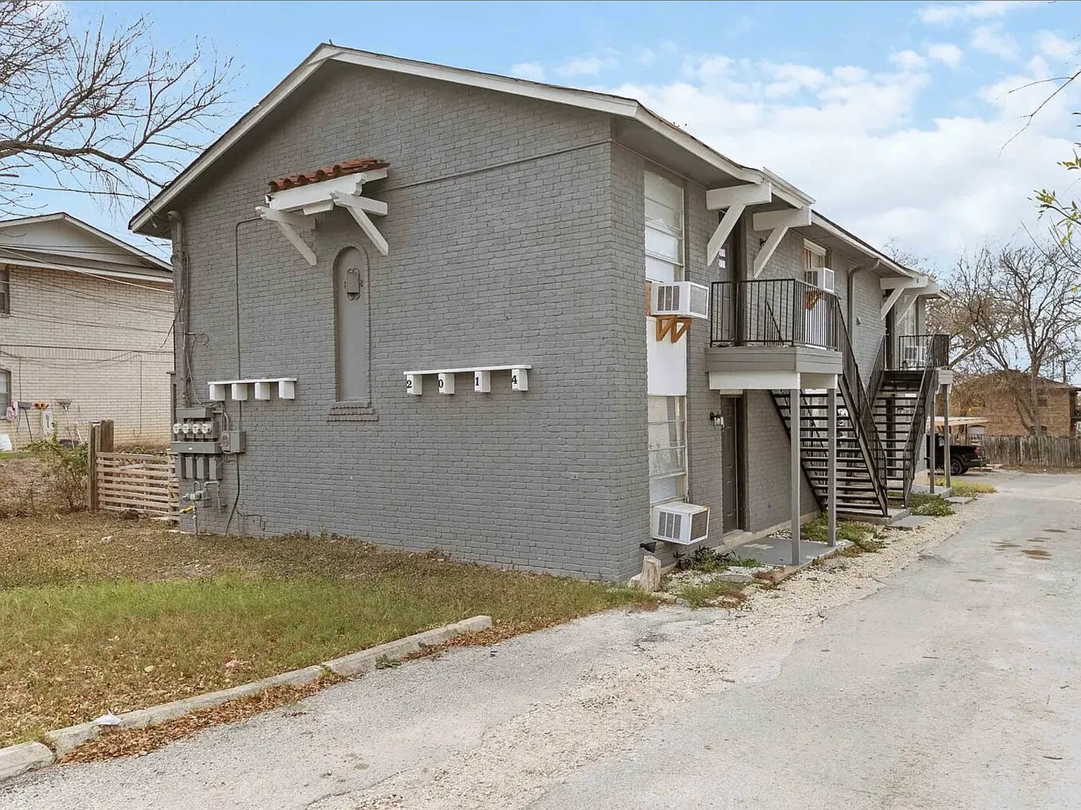 1 bed, 500 sqft, $890 — Photo 2