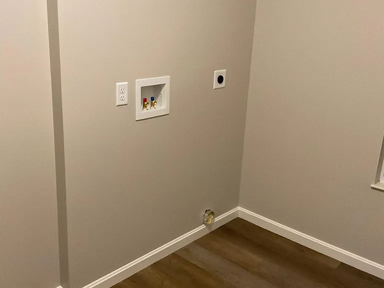 1388 Ashford Pl — Photo 19