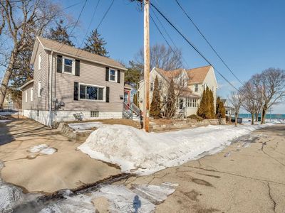434 43rd St, Kenosha, WI, 53140