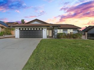 8720 Coyote Bush Rd, Riverside, CA 92508