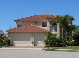 2097 Amargo Way, Naples, FL 34119