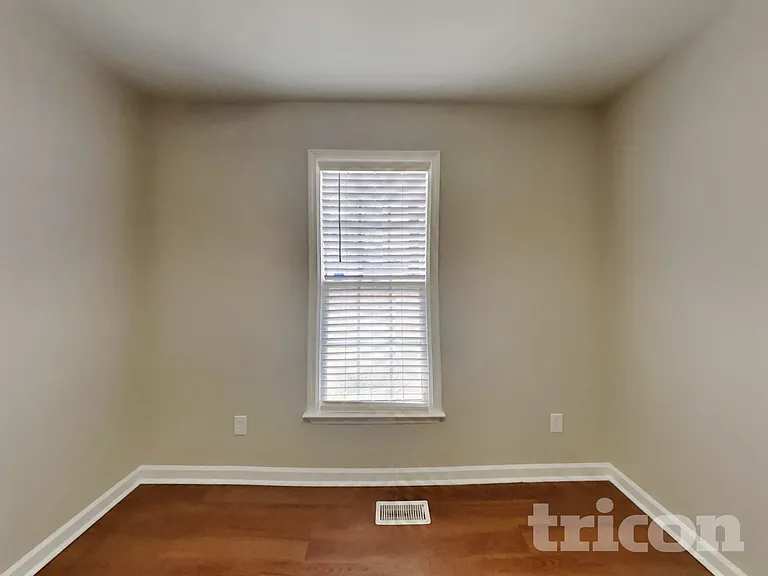 1004 Girder Ct — Photo 15