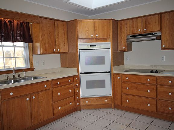 2nd image of 2699 E Riverview Dr