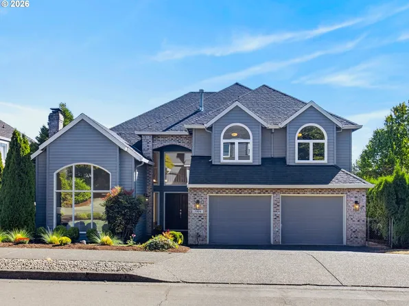 17994 Saint Clair Dr, Lake Oswego, OR 97034