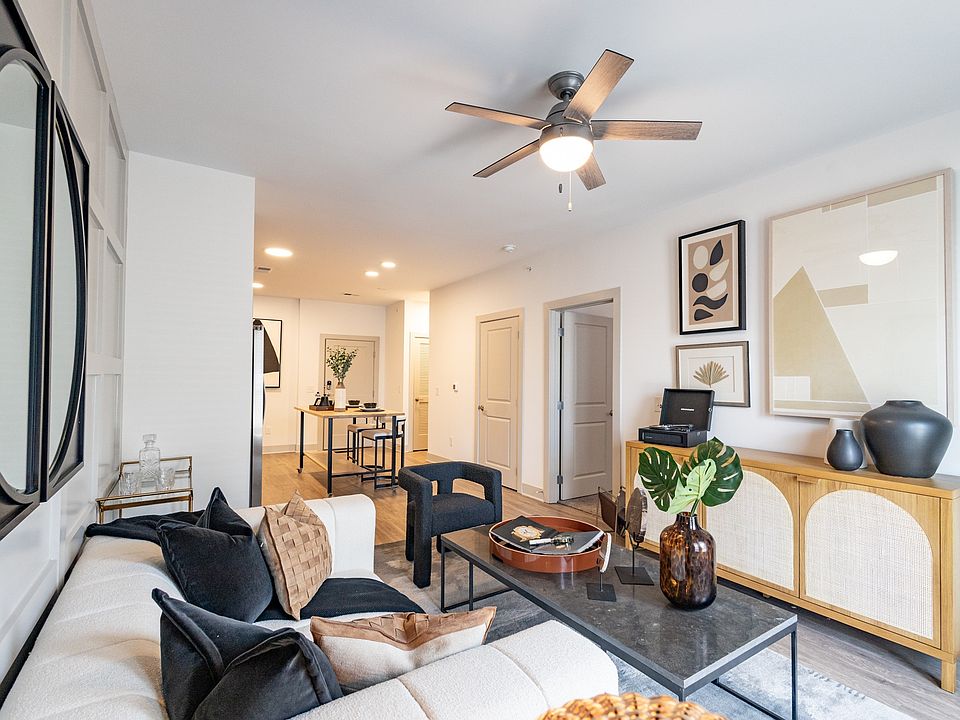 WOODBURN EXCHANGE 2533 Woodburn Ave Cincinnati OH Zillow