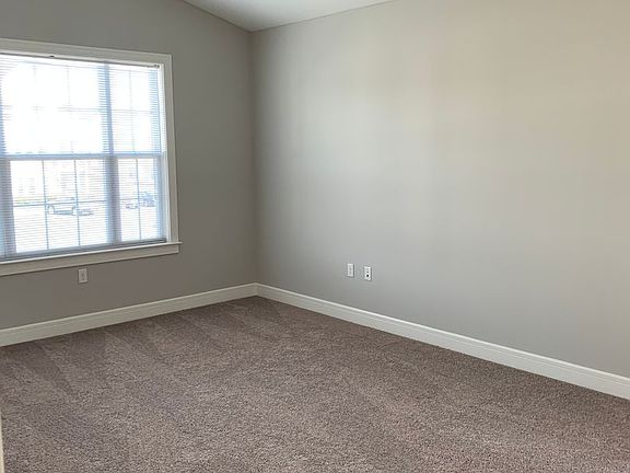 5th image of 3600 Cypress Point Dr #2305