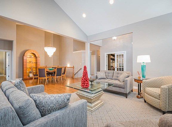 4th image of 51 Shadow Creek Cir