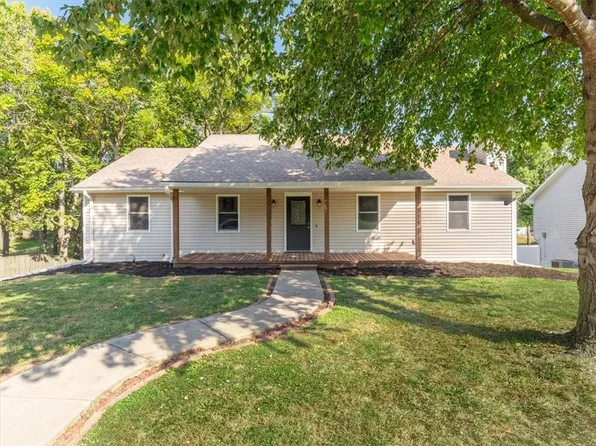 4403 Rainbow Ct, Saint Joseph, MO 64506
