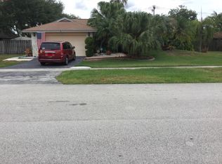 15801 N Wind Cir, Sunrise, FL 33326