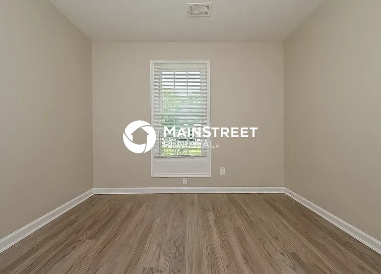 8443 Cedar Creek Rdg — Photo 13