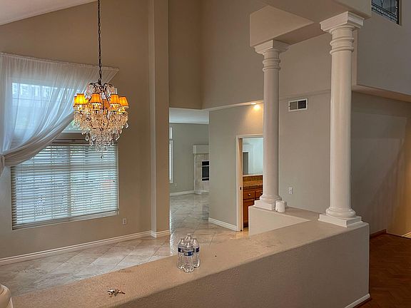 4th image of 6240 Moonshadow Pl