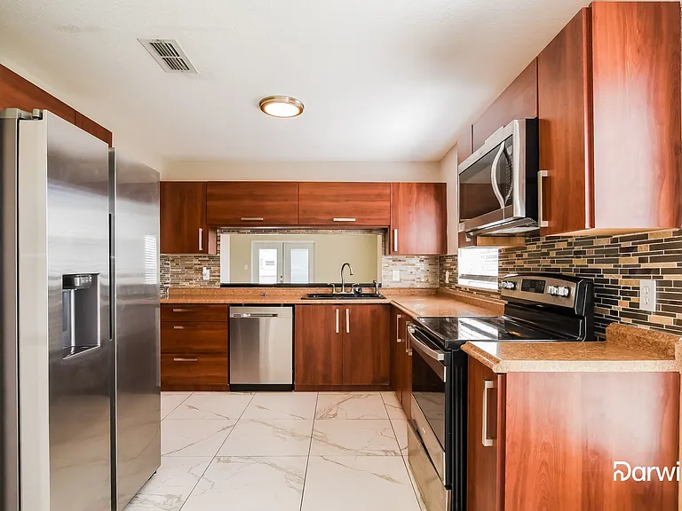 3172 Pinto Dr — Photo 4
