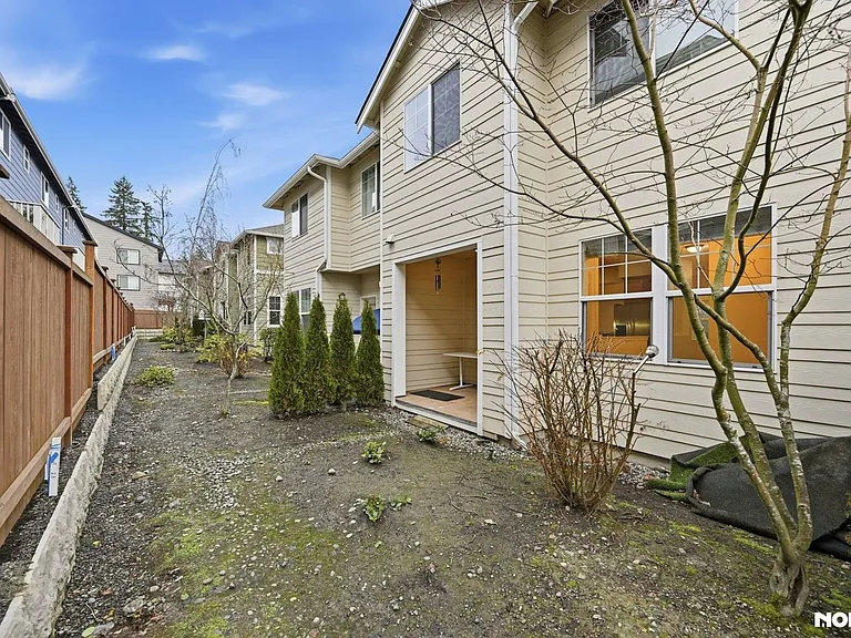 15 164th St SW #F3 — Photo 24