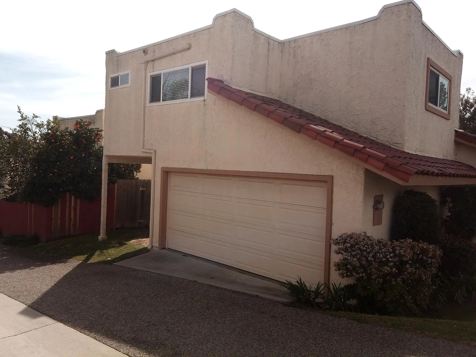 17152 Harbor Bluffs Cir — Photo 2