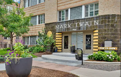 Mark Twain — Photo 1