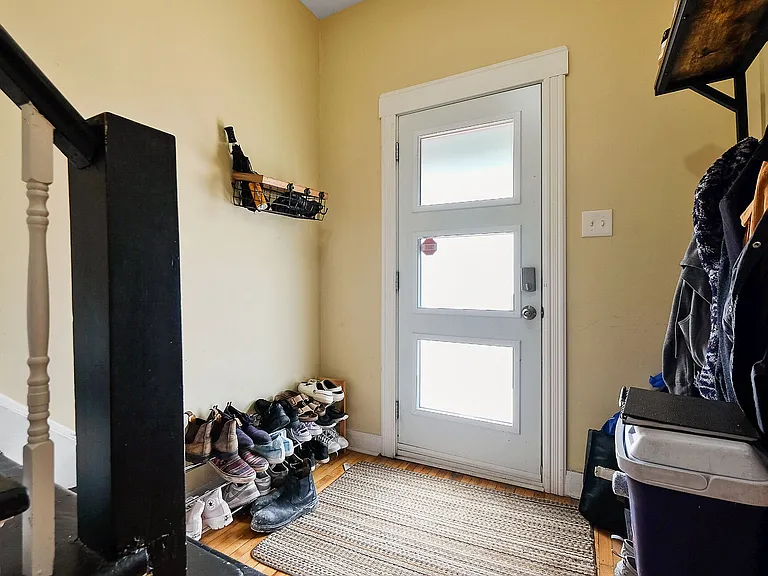 481 Besserer St #1 — Photo 27