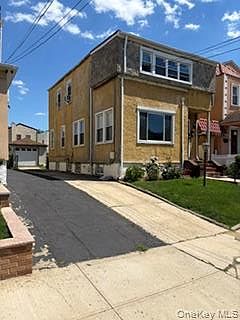 2nd image of 13743 233rd Street