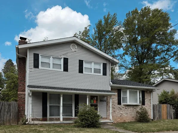 9602 Dubarry Ave, Lanham, MD 20706