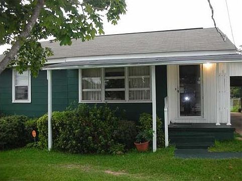 4th image of 1319 17th Ave E