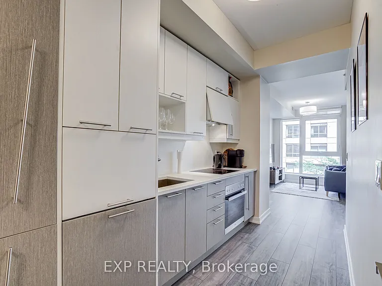 199 Richmond St W #303 — Photo 12