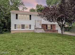 344 Colonial Dr, Toms River, NJ 08753