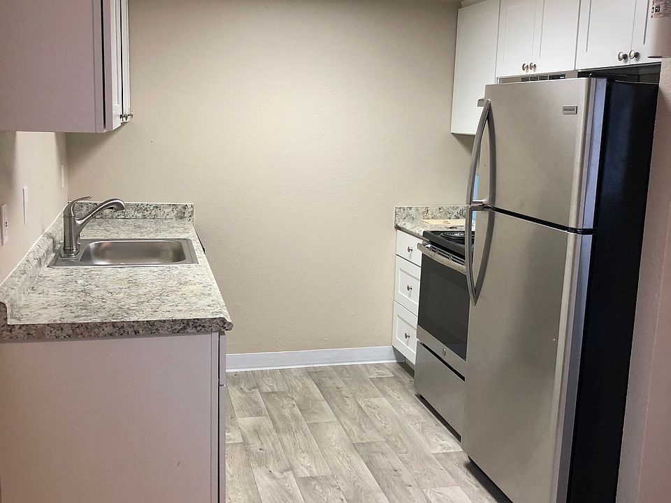 1st image of 4027 S Warner St Unit 1