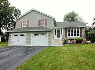 80 Angela Dr, Chicopee, MA 01020