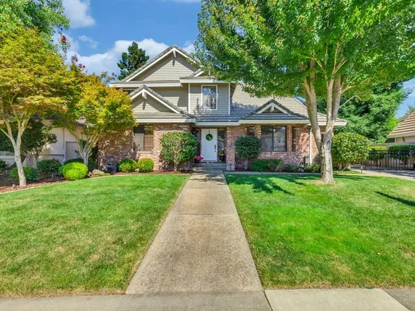 7743 Dutra Bend Dr, Sacramento, CA 95831