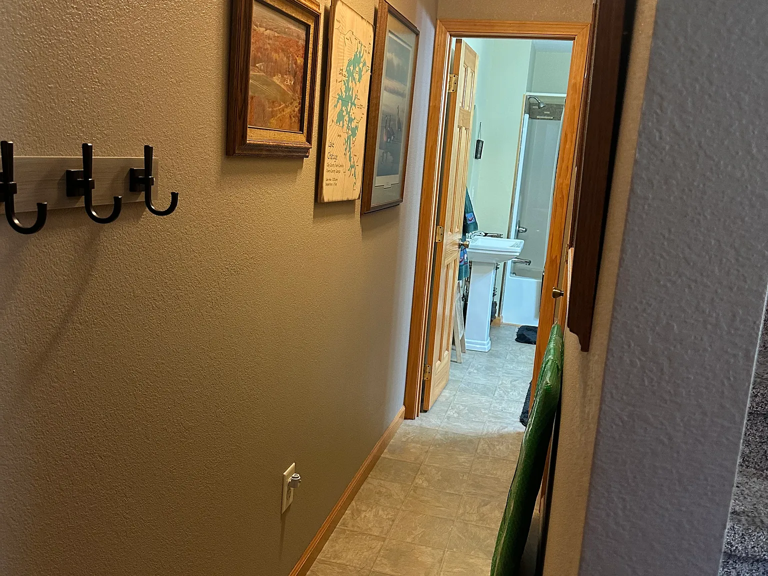 1 bed, 676 sqft, $1,300 — Photo 4