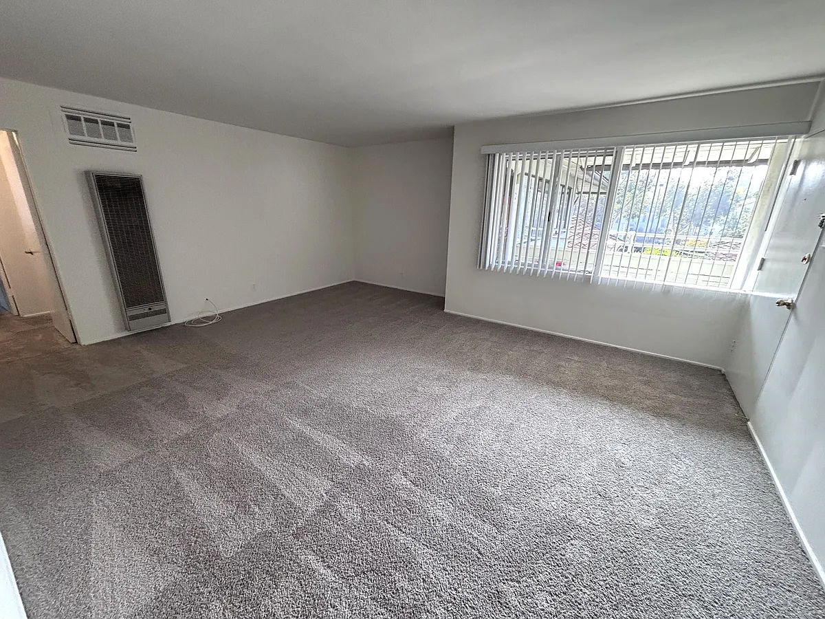 Building Photo - 305 E California Blvd #12