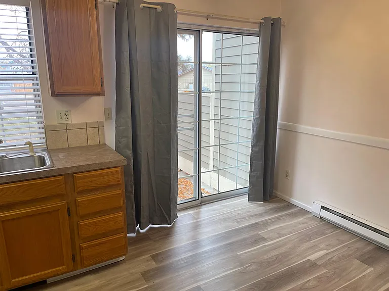 2828 Silverplume Dr #C2 — Photo 6